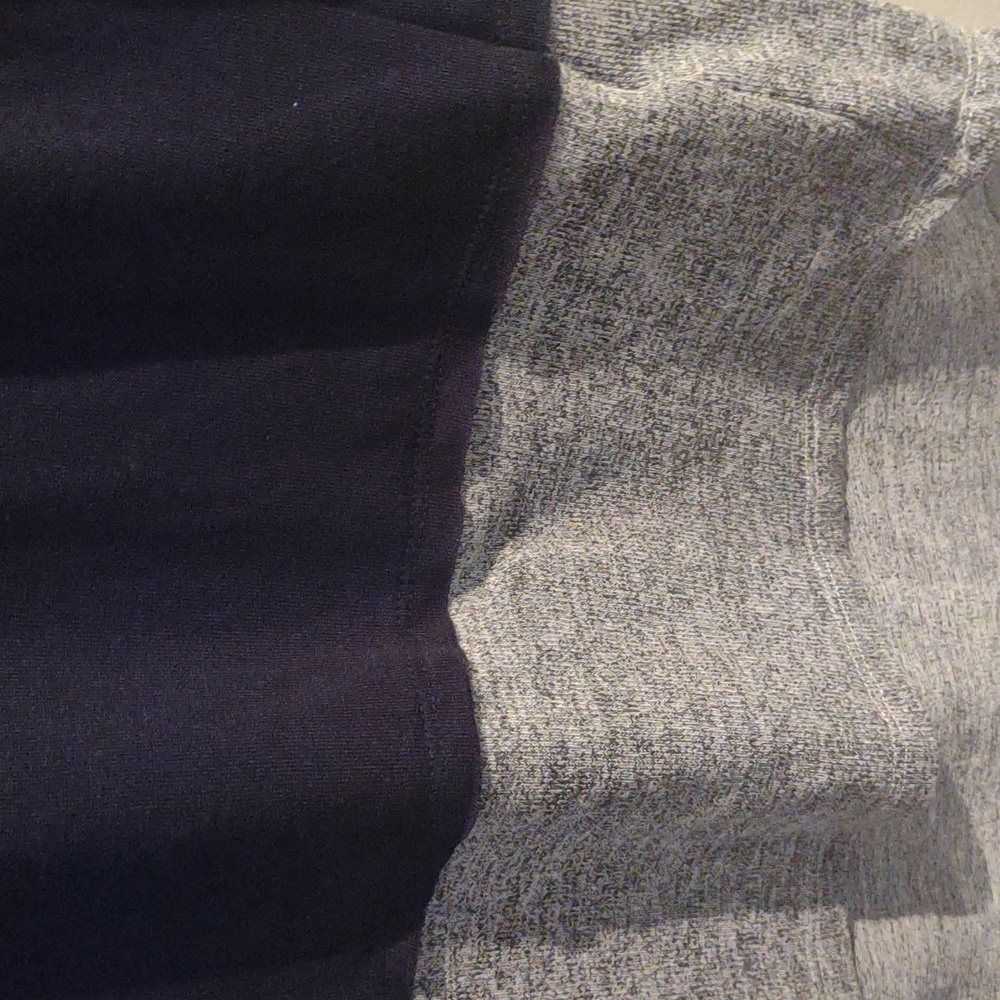 Olive+Oak women's‎ small black gray  long sleeve stretchy t-shirt - Picture 2 of 5